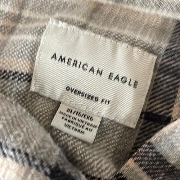 American eagle oversized flannel pullover - Picture 2 of 3